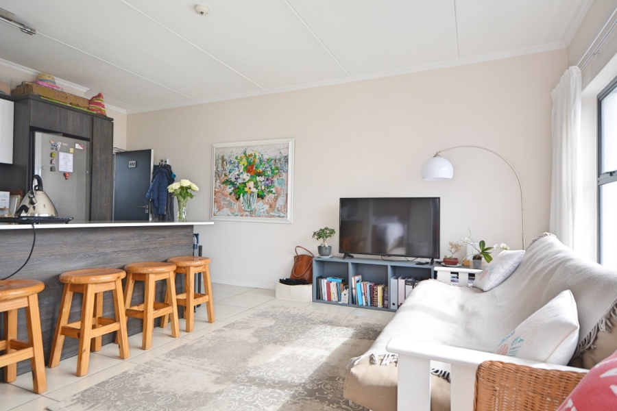 To Let 1 Bedroom Property for Rent in Sandown Western Cape